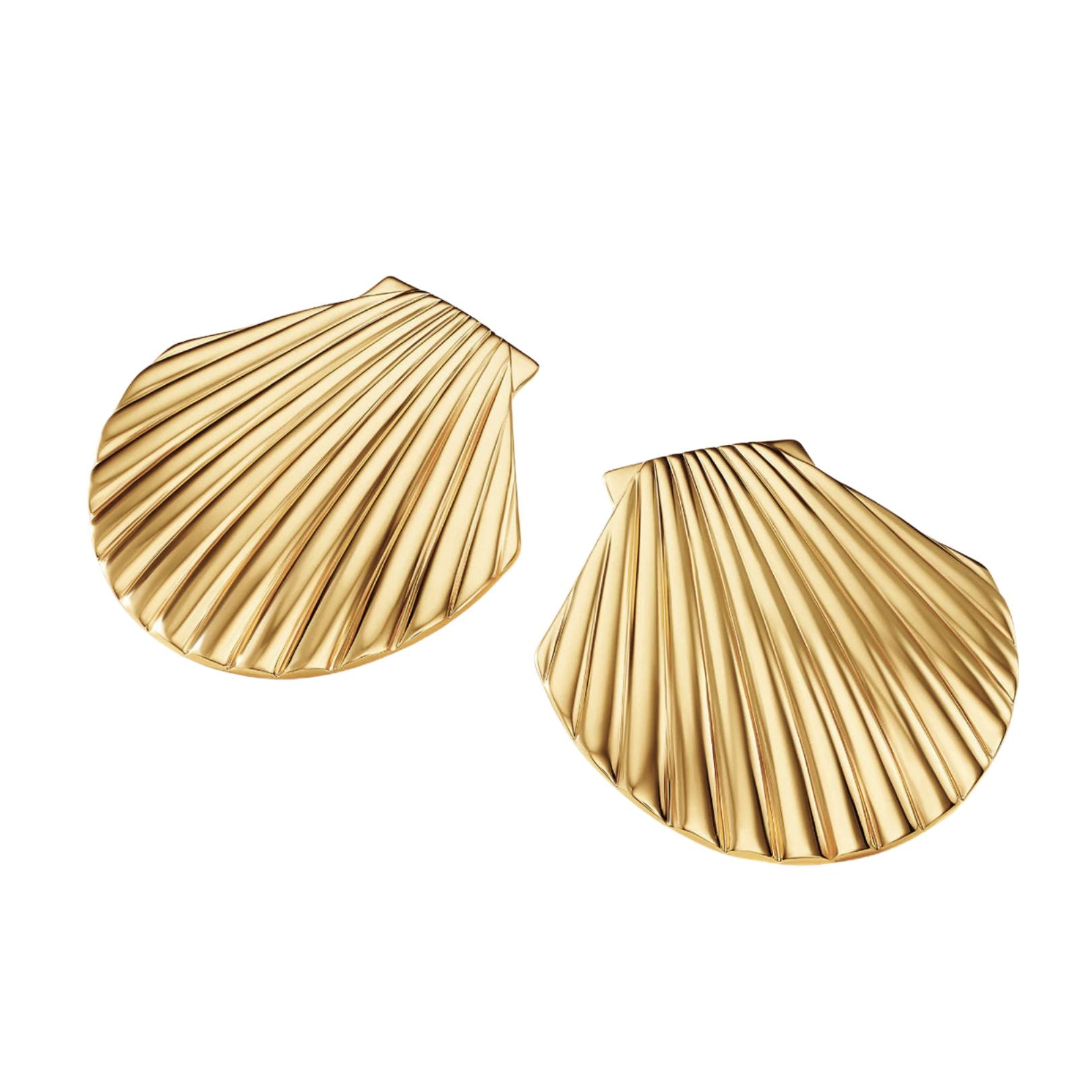La Mer shell earrings by Arella – gold coastal jewelry for the Amalfi Coast, Ibiza, Malibu or Miami. Resort wear or pair with a blazer. 
