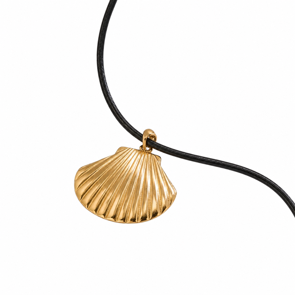 LA MER SHELL CORDED NECKLACE